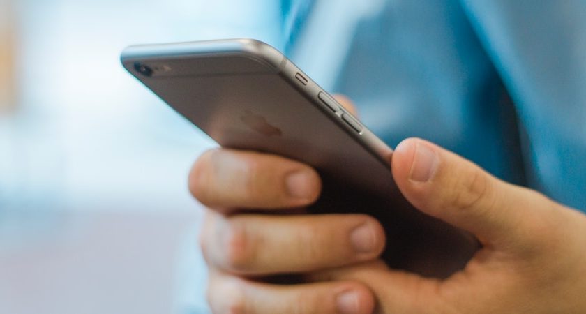 Learn How to Wipe A Phone: Step-by-Step Guide